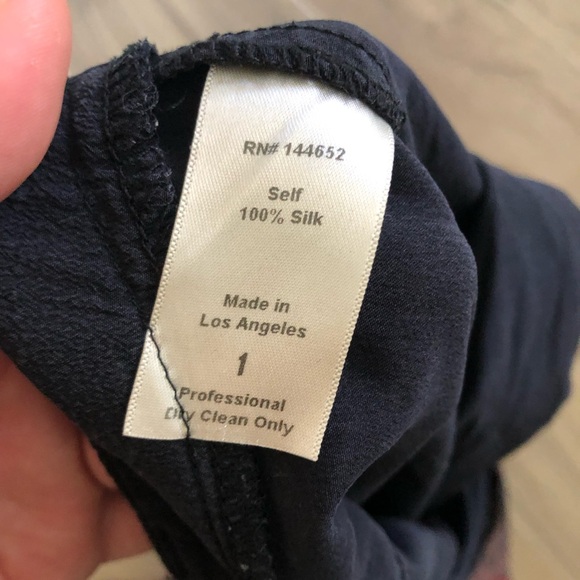 Stone Cold Fox Silk Patterned Pants Size XS/S - Picture 4 of 6